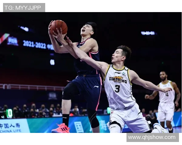 粤澳男篮明星赛精彩对决点燃汕头体育馆夜晚 粤澳男篮明星赛精彩对决点燃汕头体育馆夜晚