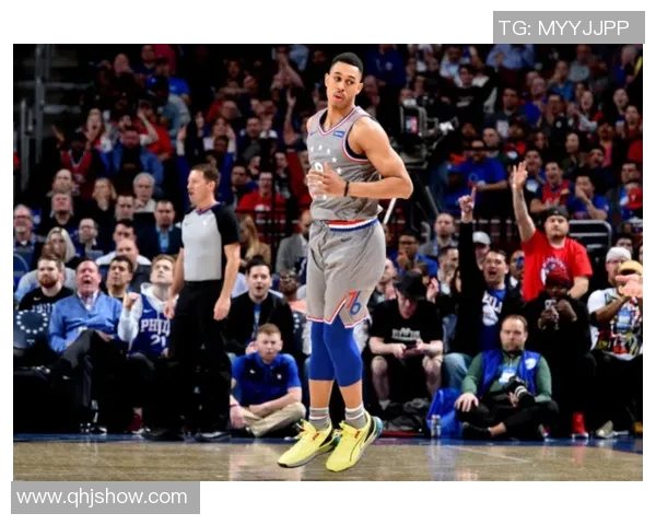 三分雨下!考沃德近三战狂飙72.7%三分命中率 场均19+3.7+2.3 三分雨下!考沃德近三战狂飙72.7%三分命中率 场均19+3.7+2.3