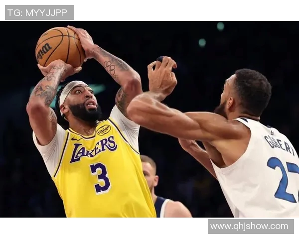 湖人备战下一场对阵森林狼