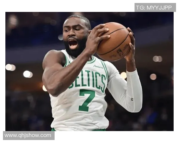 杰伦-布朗赛季场均30.1分,真实命中率高达60.2% 杰伦-布朗赛季场均30.1分,真实命中率高达60.2%